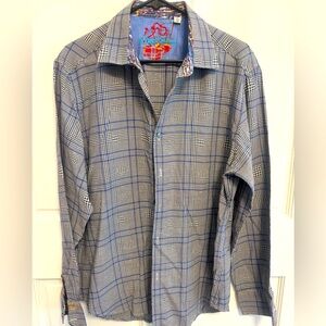 Men Xl black and white Robert Graham dress shirt with some blue.